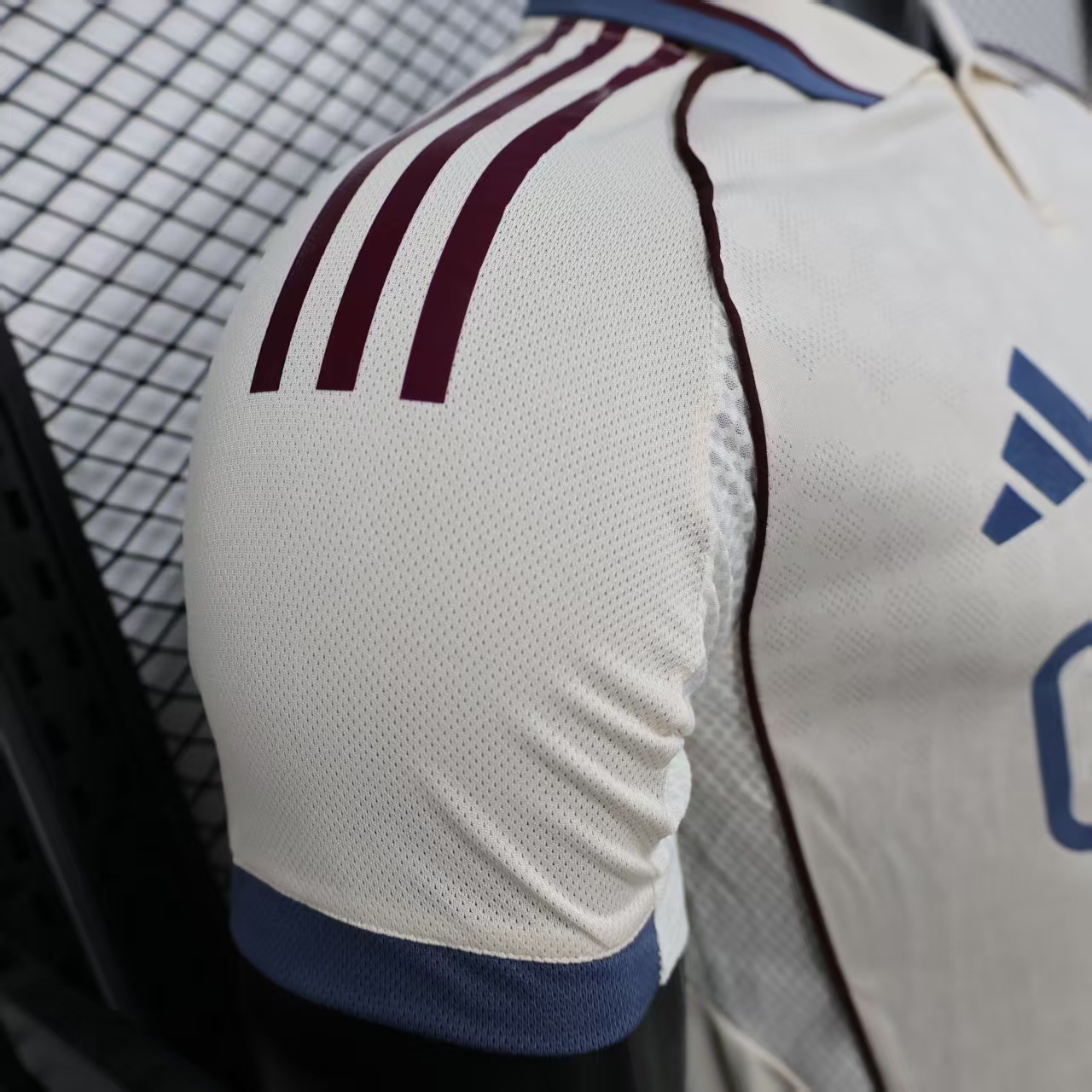 25 26 ajax away 25 26 ajax away