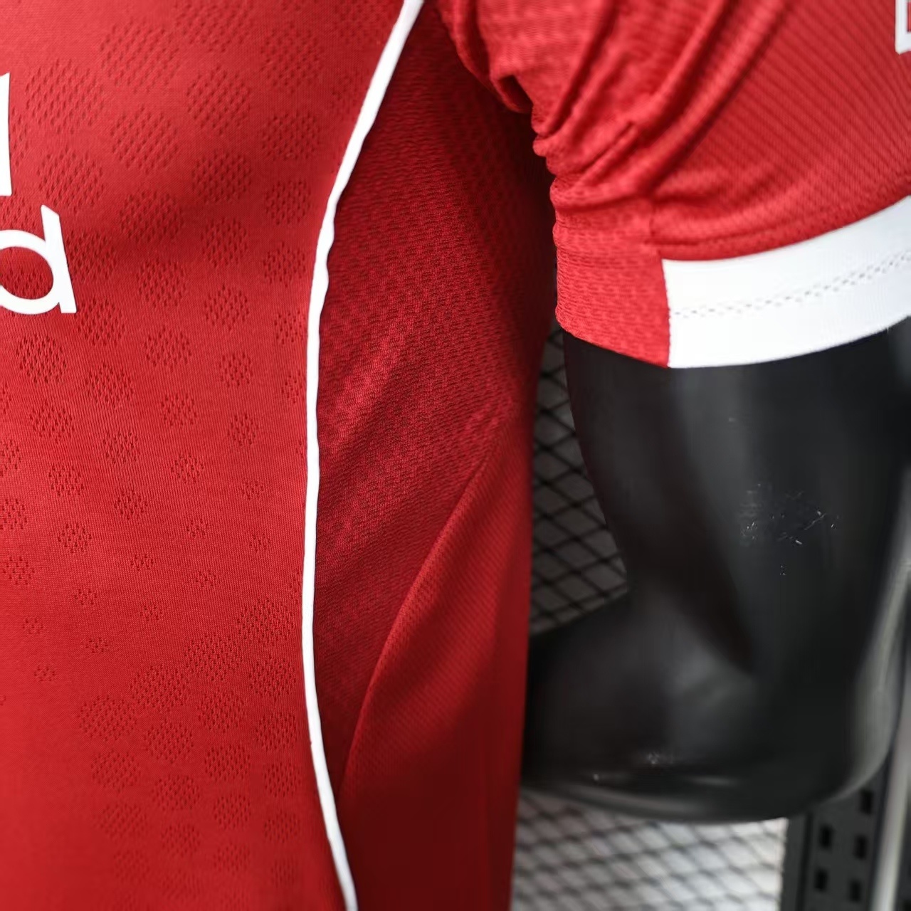 25 26 liverpool home 25 26 liverpool home