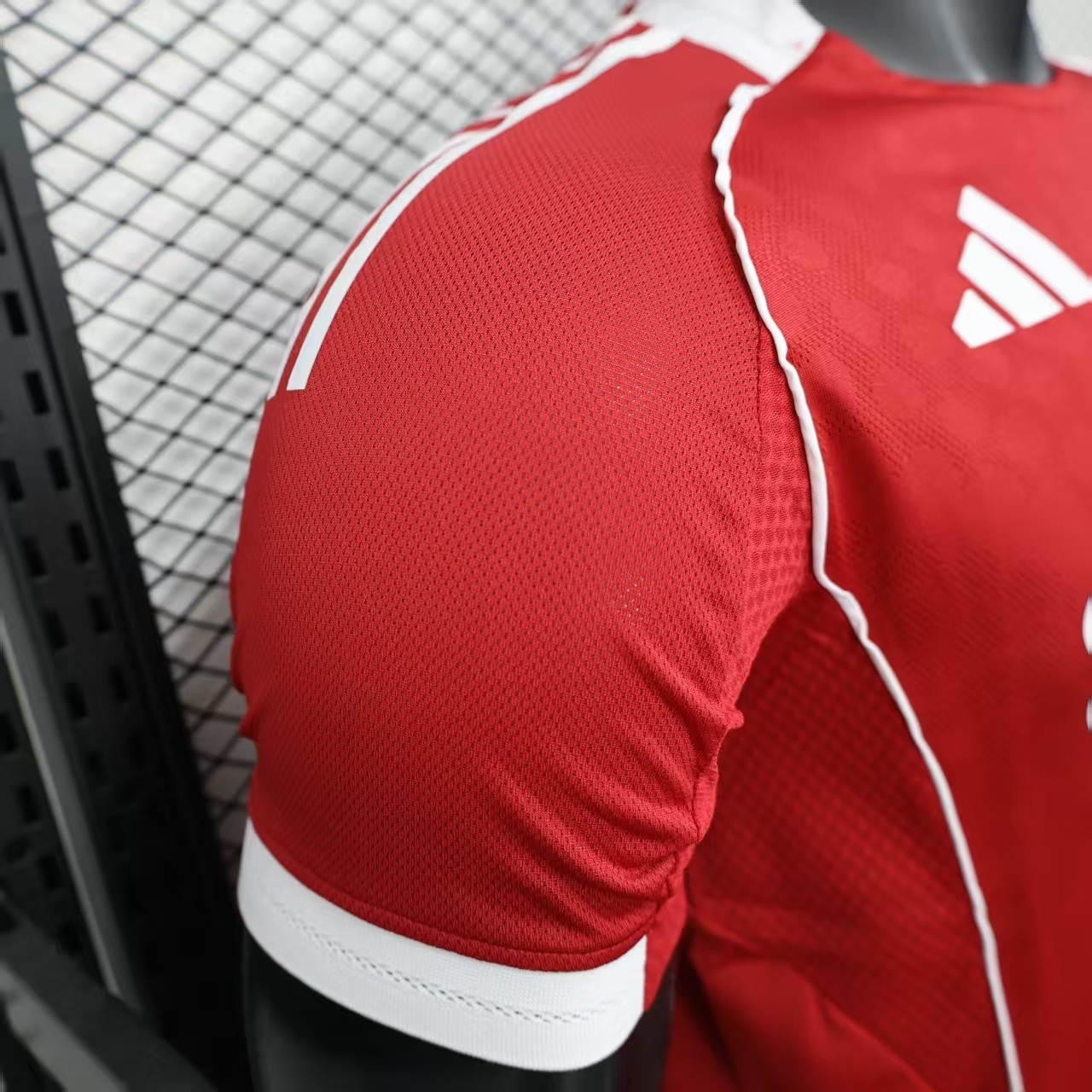 25 26 liverpool home 25 26 liverpool home