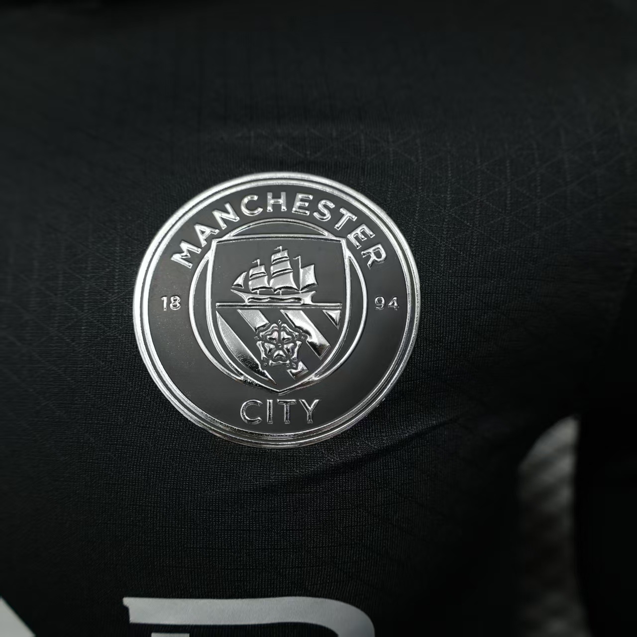 manchester city black long sleeves manchester city black long sleeves