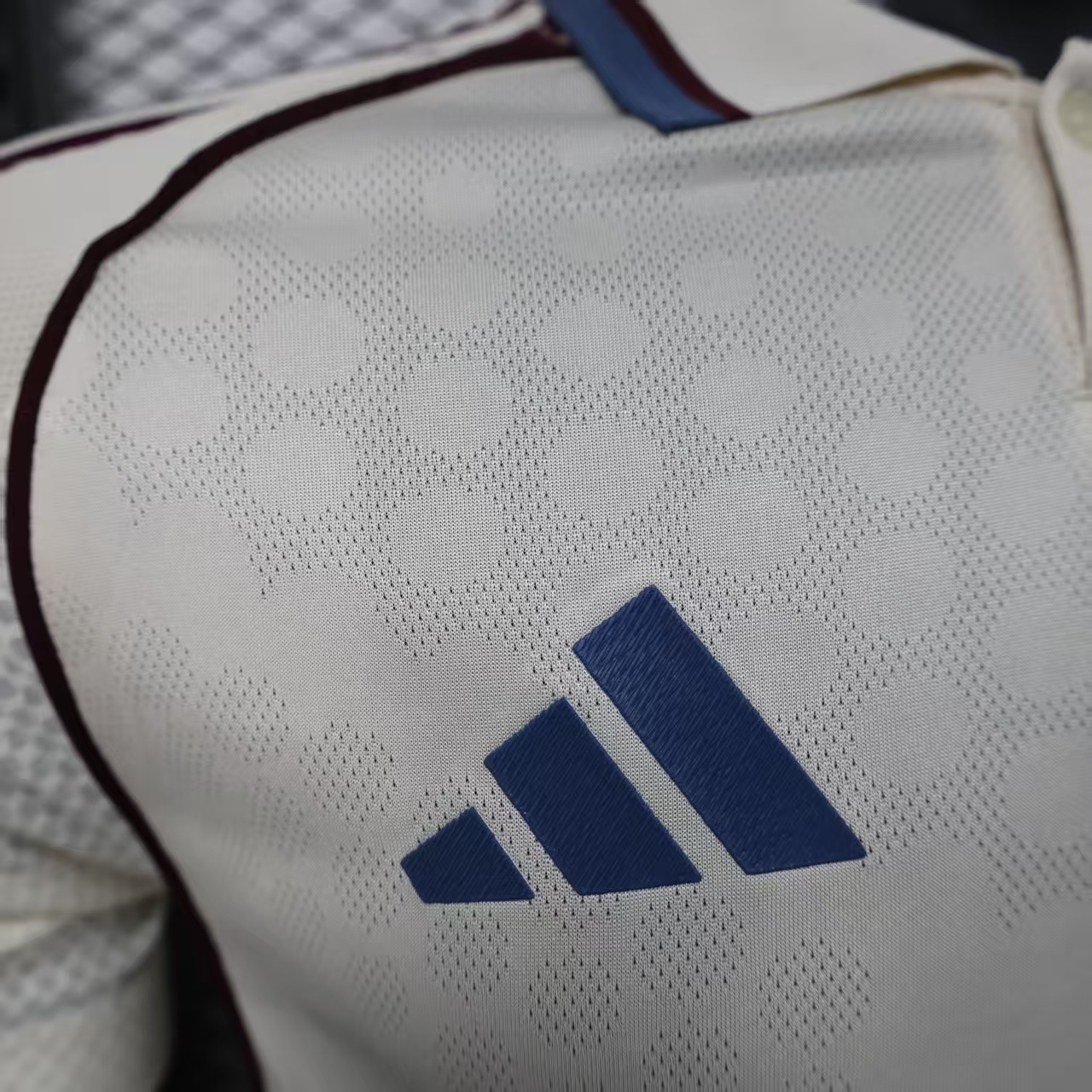 25 26 ajax away 25 26 ajax away